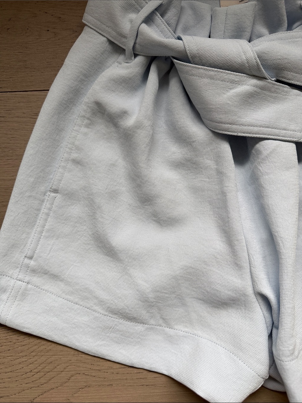 Wilfred Pale Blue High-Waist Paperbag Shorts with Self Tie - Picture 4 of 6